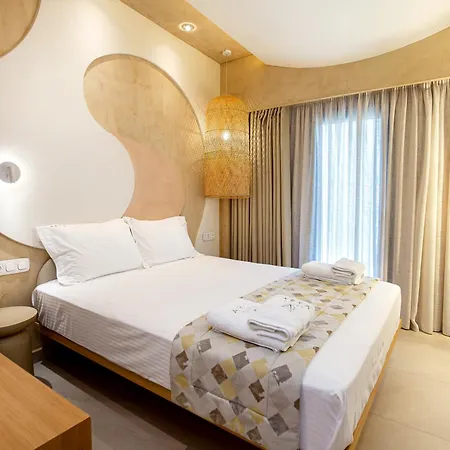 Arya Aparthotel